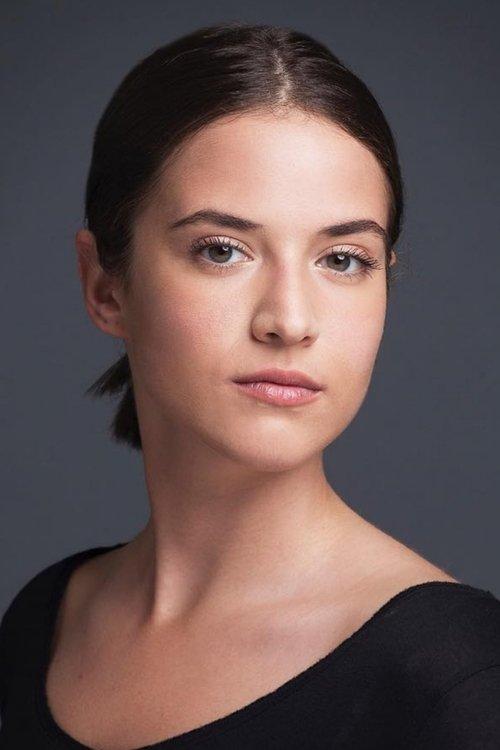 Elif Atakan fotoğrafı