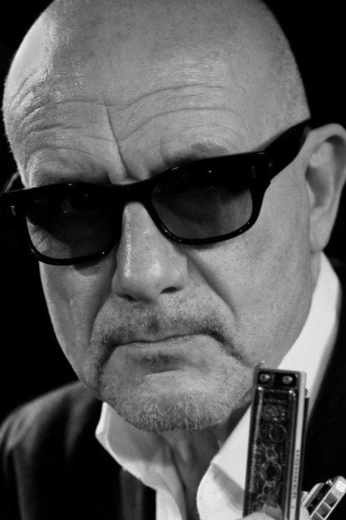 Mark Feltham fotoğrafı