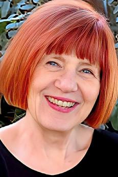 Joan Renner fotoğrafı