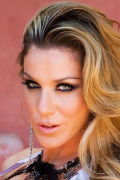 Kayla Paige fotoğrafı