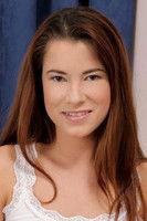 Brandy Lee fotoğrafı