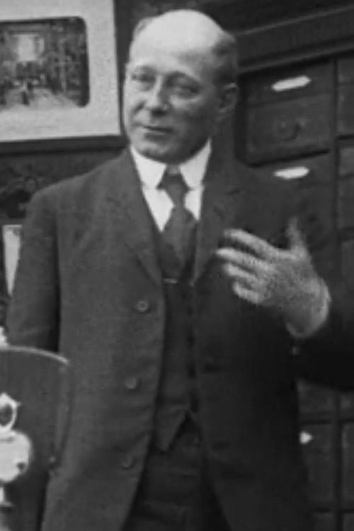 Lucien Nonguet fotoğrafı