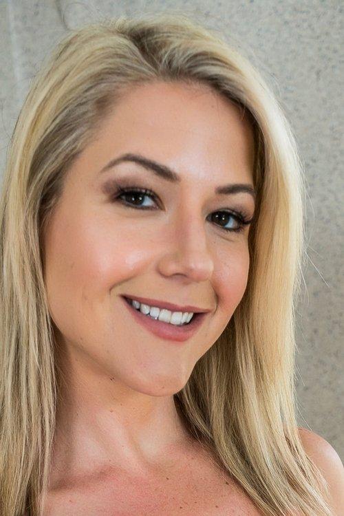 Kit Mercer fotoğrafı