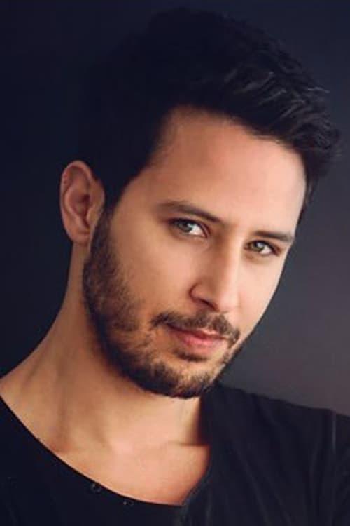 Tuan Tunalı fotoğrafı