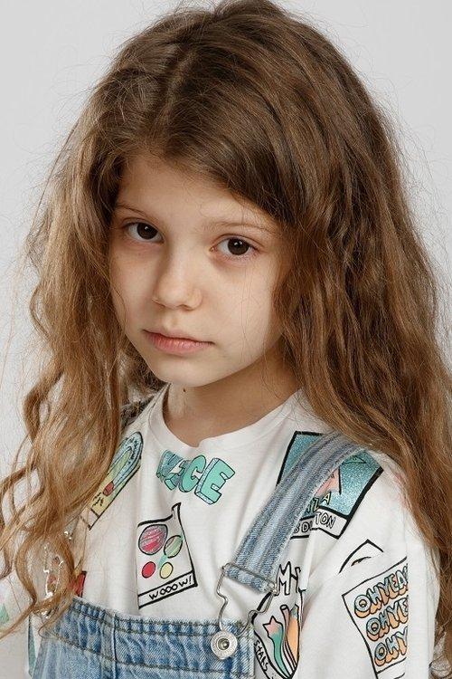 Julia Marcan fotoğrafı