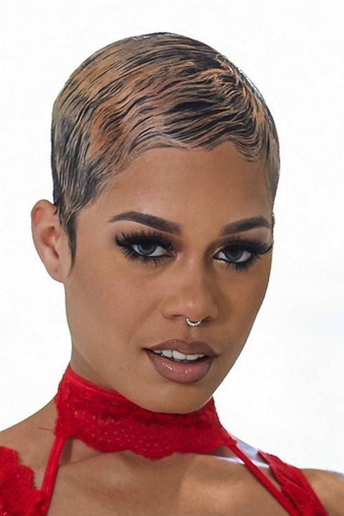 Jasamine Banks fotoğrafı