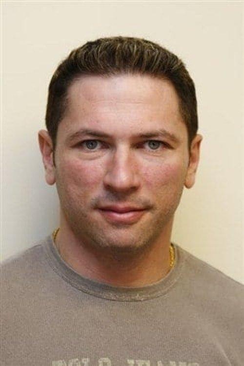 John Strong fotoğrafı