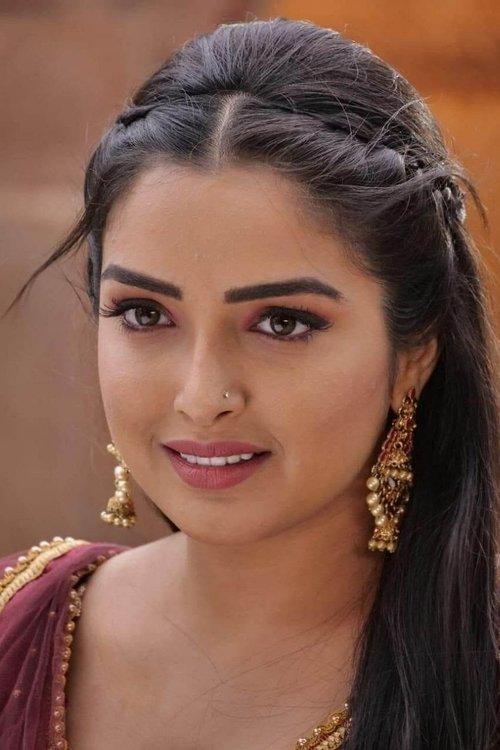 Amrapali Dubey fotoğrafı