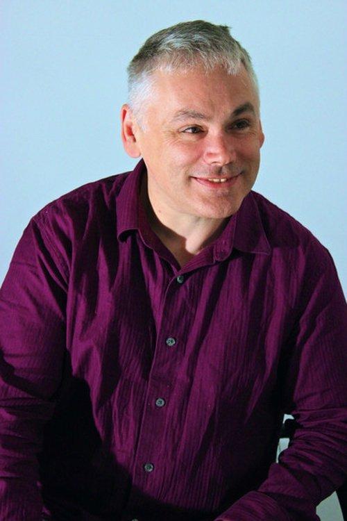 Matthew Waterhouse fotoğrafı