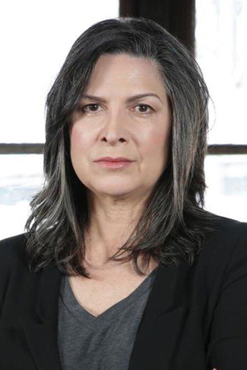 Pamela Rabe fotoğrafı