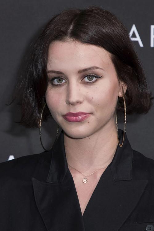 Billie JD Porter fotoğrafı