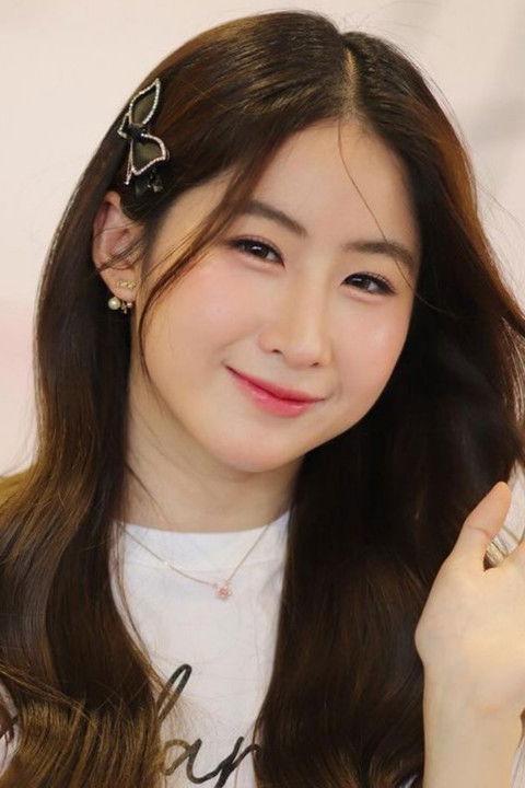 Apasra Lertprasert fotoğrafı