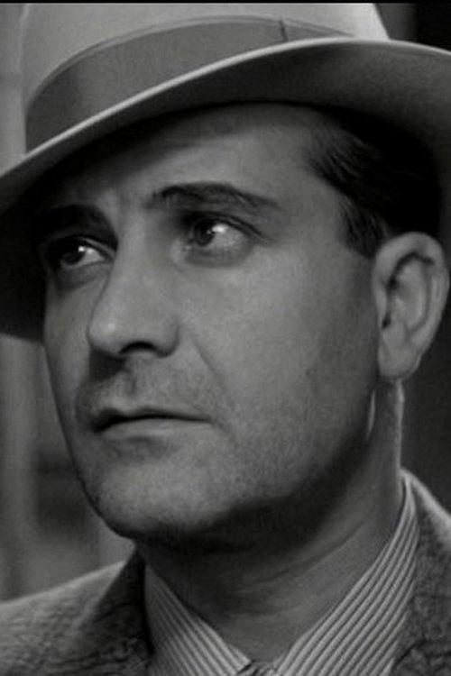 Antonin Berval fotoğrafı