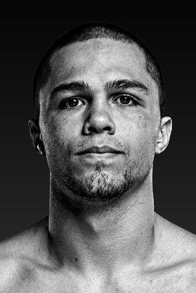 Joseph Spencer fotoğrafı