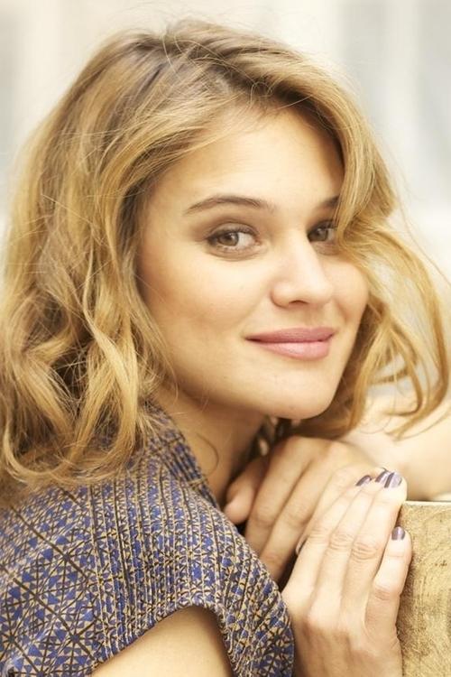 Marie Denarnaud fotoğrafı