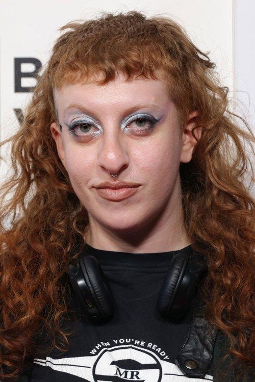 Spike Einbinder fotoğrafı