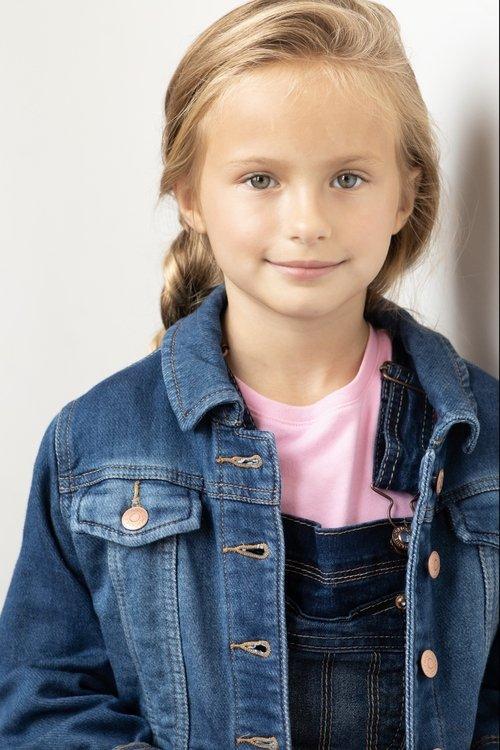 Gwyneviere Ray fotoğrafı