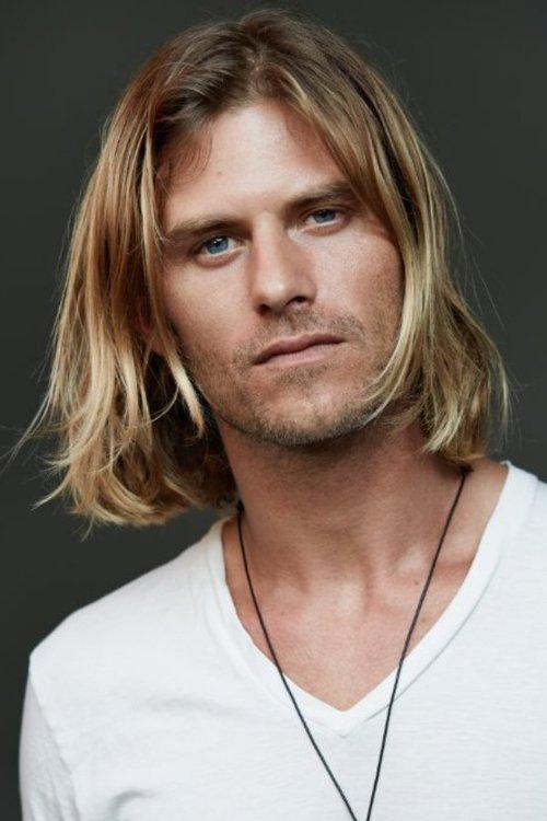 Jake Muxworthy fotoğrafı