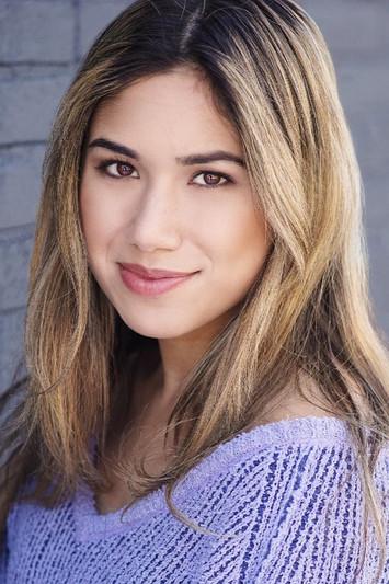 Kara Crane fotoğrafı