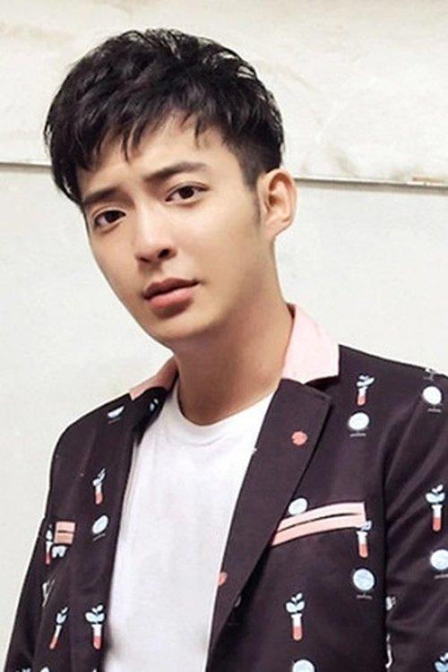 Чжан Чэнь fotoğrafı