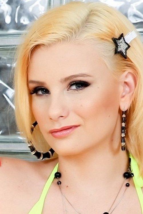 Rain Summers fotoğrafı