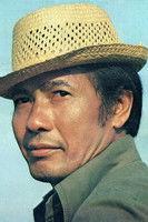 Manop Aussawathep fotoğrafı