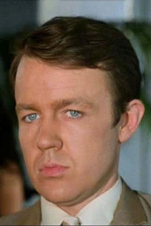 William Gaunt fotoğrafı