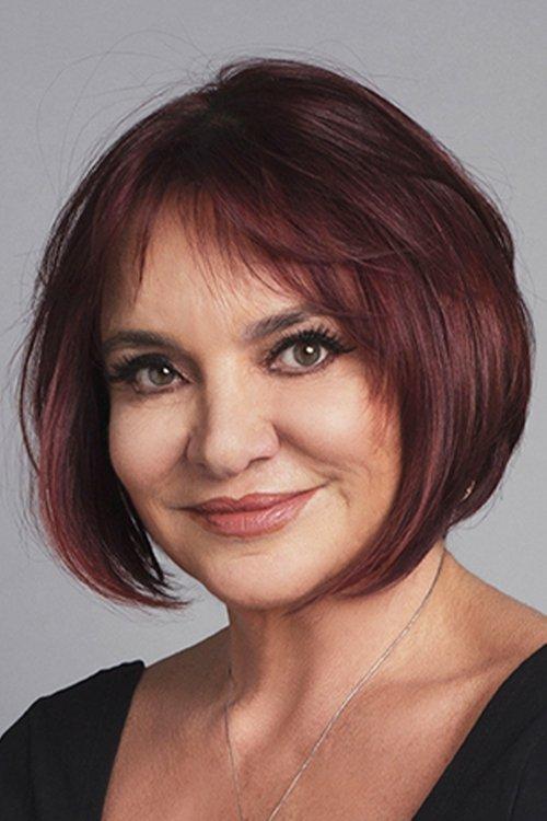 Arzu Okay fotoğrafı