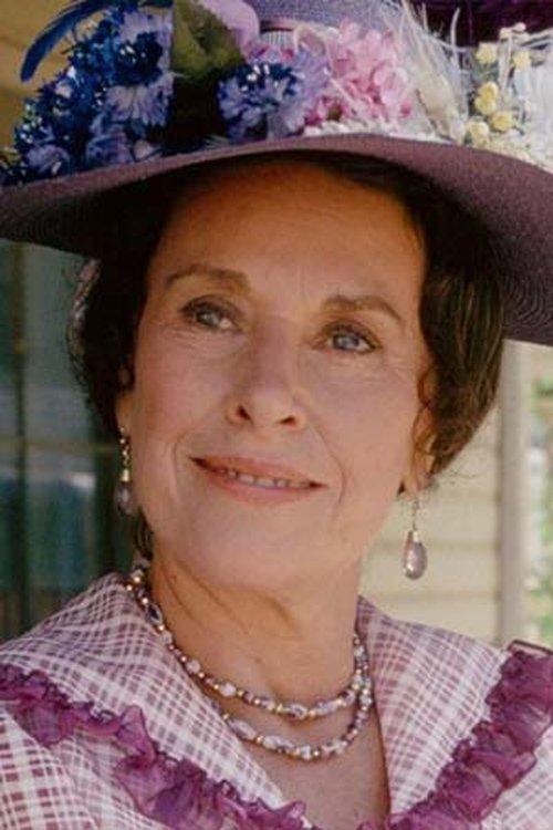 Katherine MacGregor fotoğrafı
