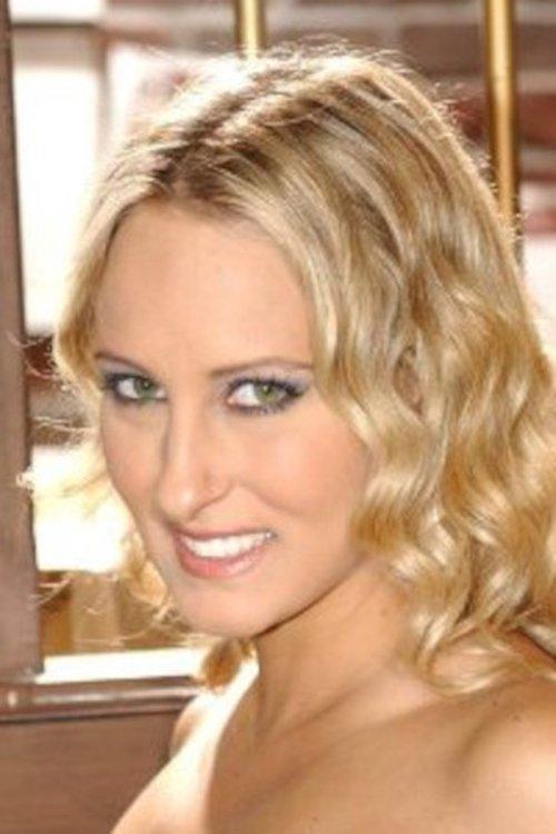 Lana Moore fotoğrafı