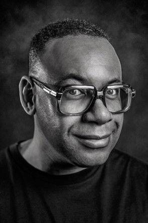 Howard Komproe fotoğrafı