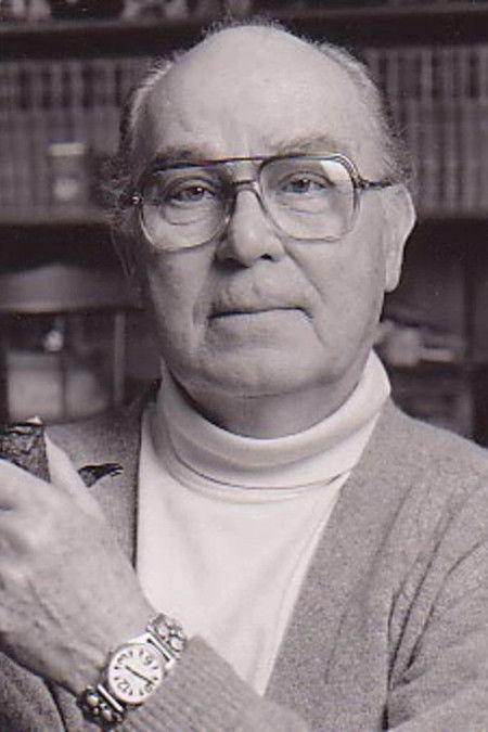 John Michael Hayes fotoğrafı