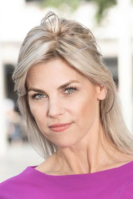 Tanja Dexters fotoğrafı