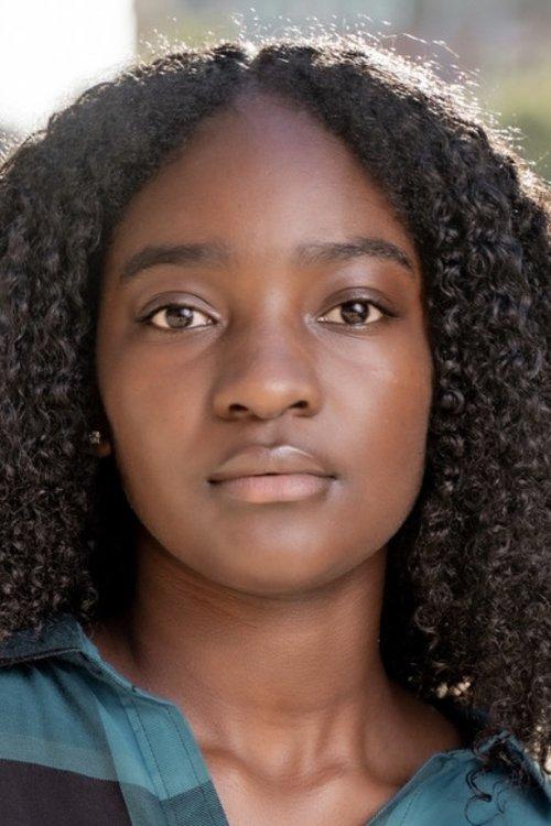 Halle Bush fotoğrafı