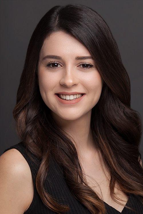 Buçe Buse Kahraman fotoğrafı