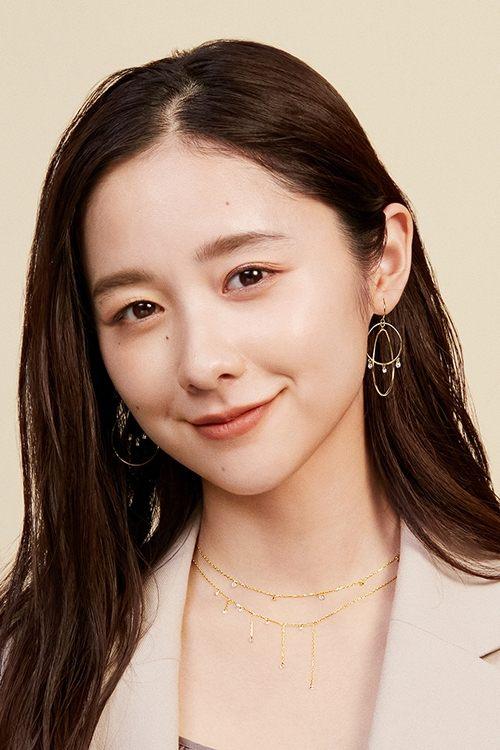 Mayu Hotta fotoğrafı