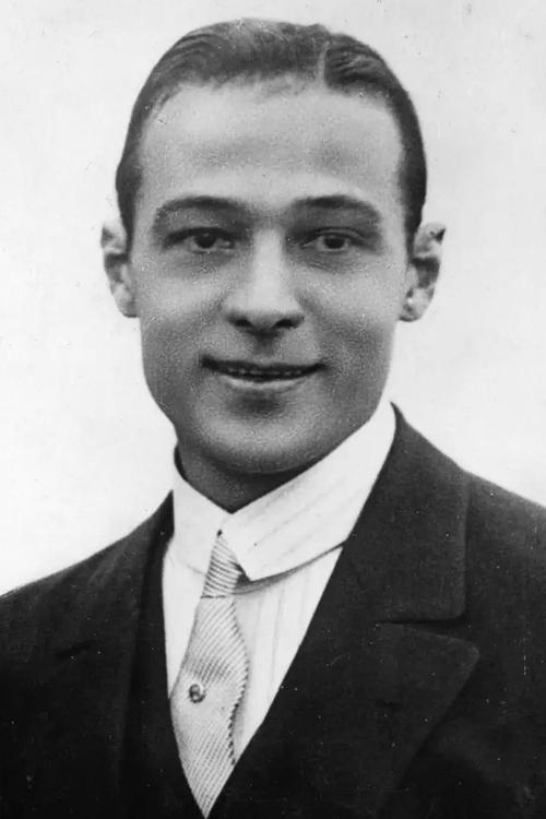 Rudolph Valentino fotoğrafı