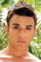 Derek Rivero fotoğrafı