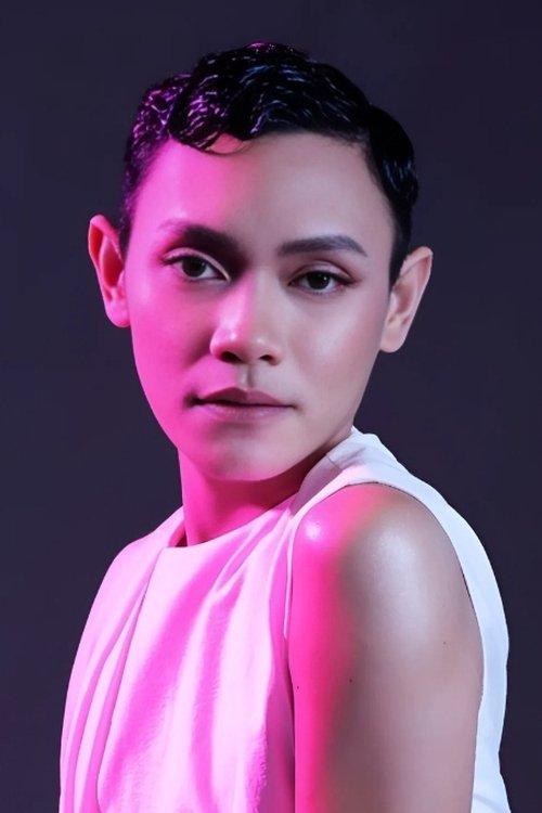 Esnyr Ranollo fotoğrafı