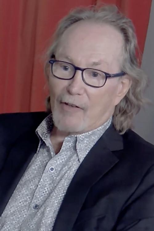 Jon Small fotoğrafı