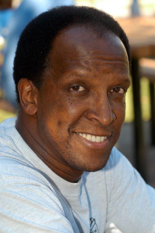 Dorian Harewood fotoğrafı