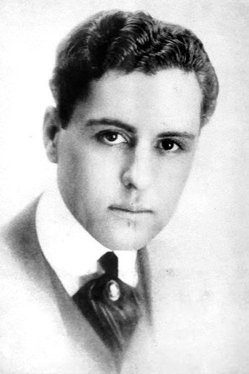 John Bowers fotoğrafı