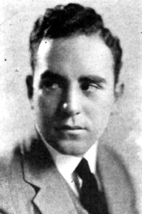 Bernard J. Durning fotoğrafı