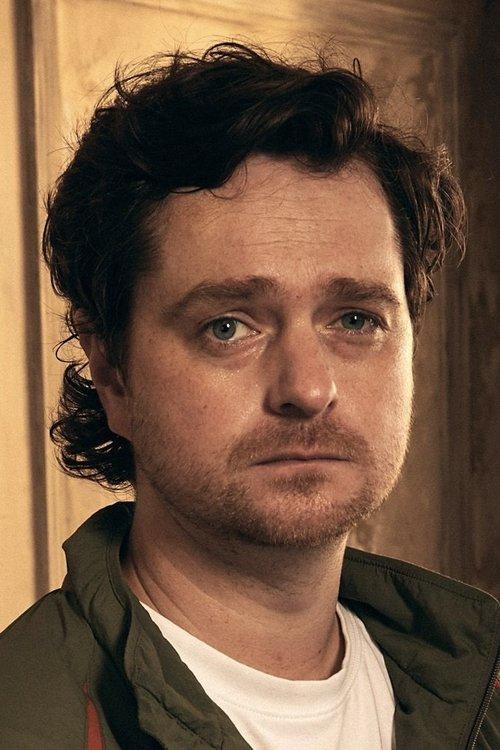 Michael Shanks fotoğrafı