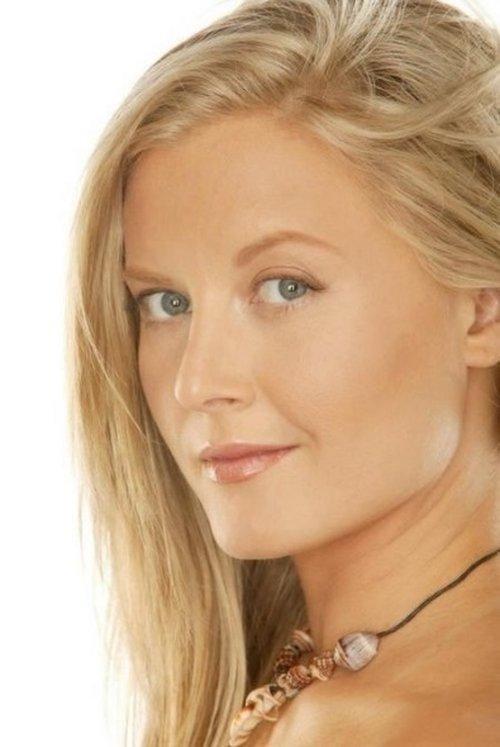 Carrie Anne Fleming fotoğrafı