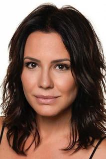 Juliana Knust fotoğrafı