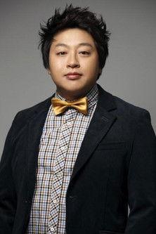 Heo June fotoğrafı