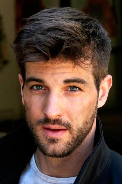 Jake Allyn fotoğrafı