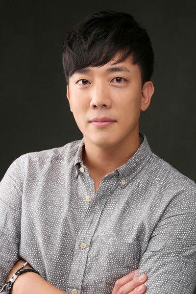 Kim Hwan fotoğrafı