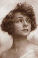 Lya Mara fotoğrafı